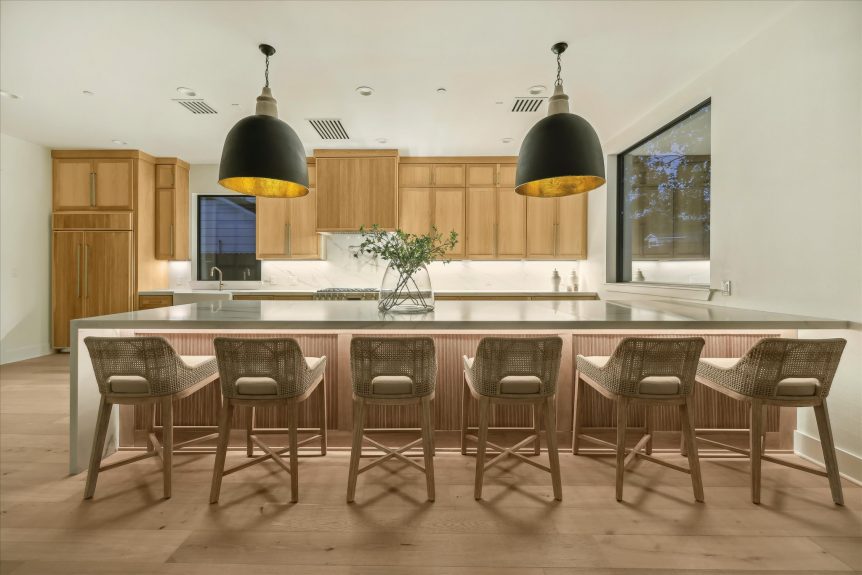 Photo Nov 15 2024, 5 52 46 AM